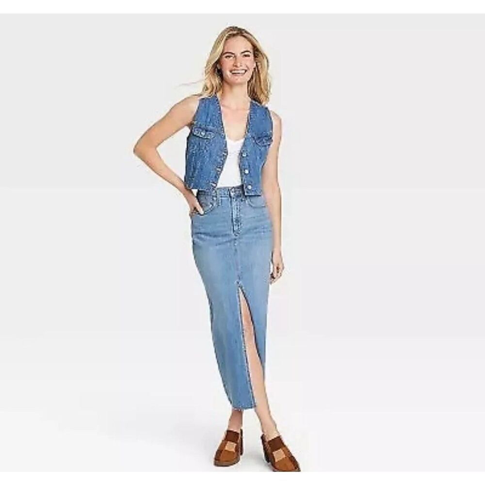 Women's High-Rise Denim Maxi Skirt - Universal Thread Medium Wash 00. NWT. P